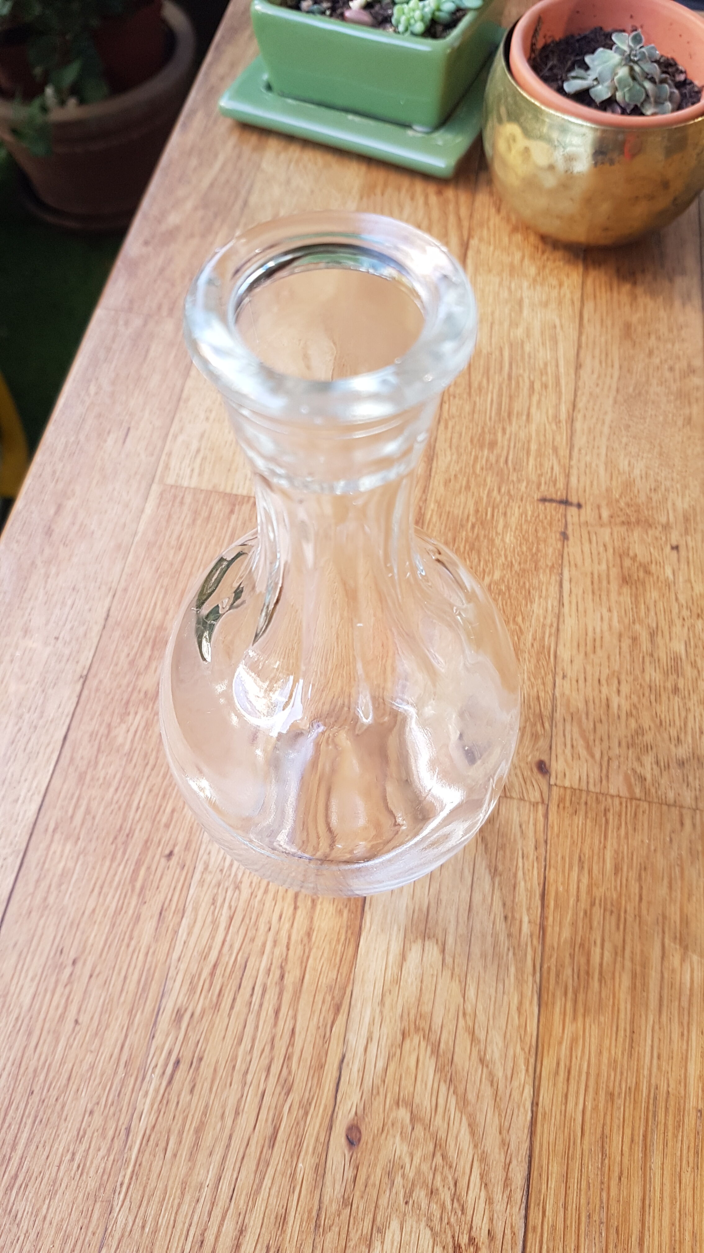 Glass vase
