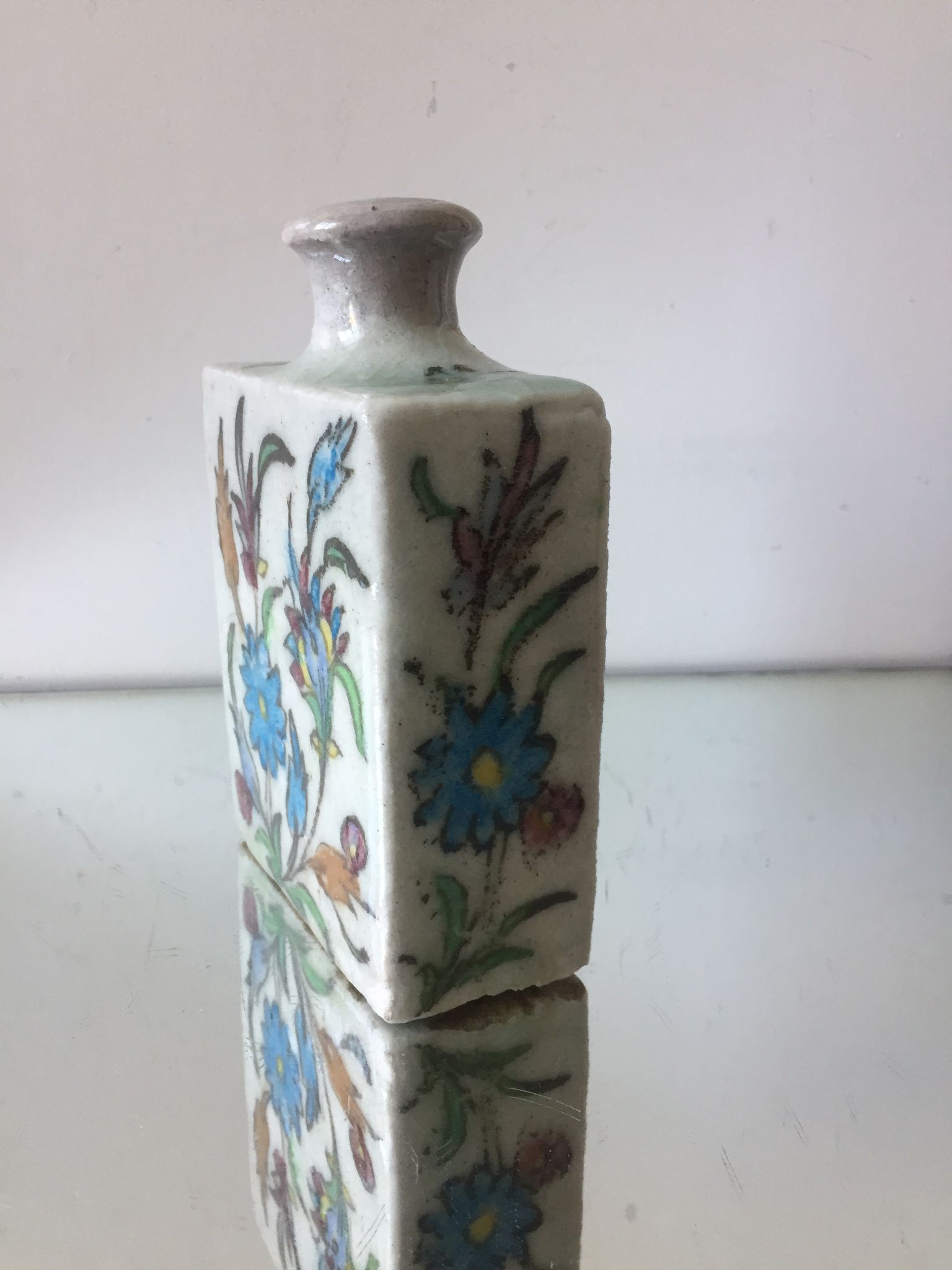 Illamic art ceramic vase in i̇znik style antique