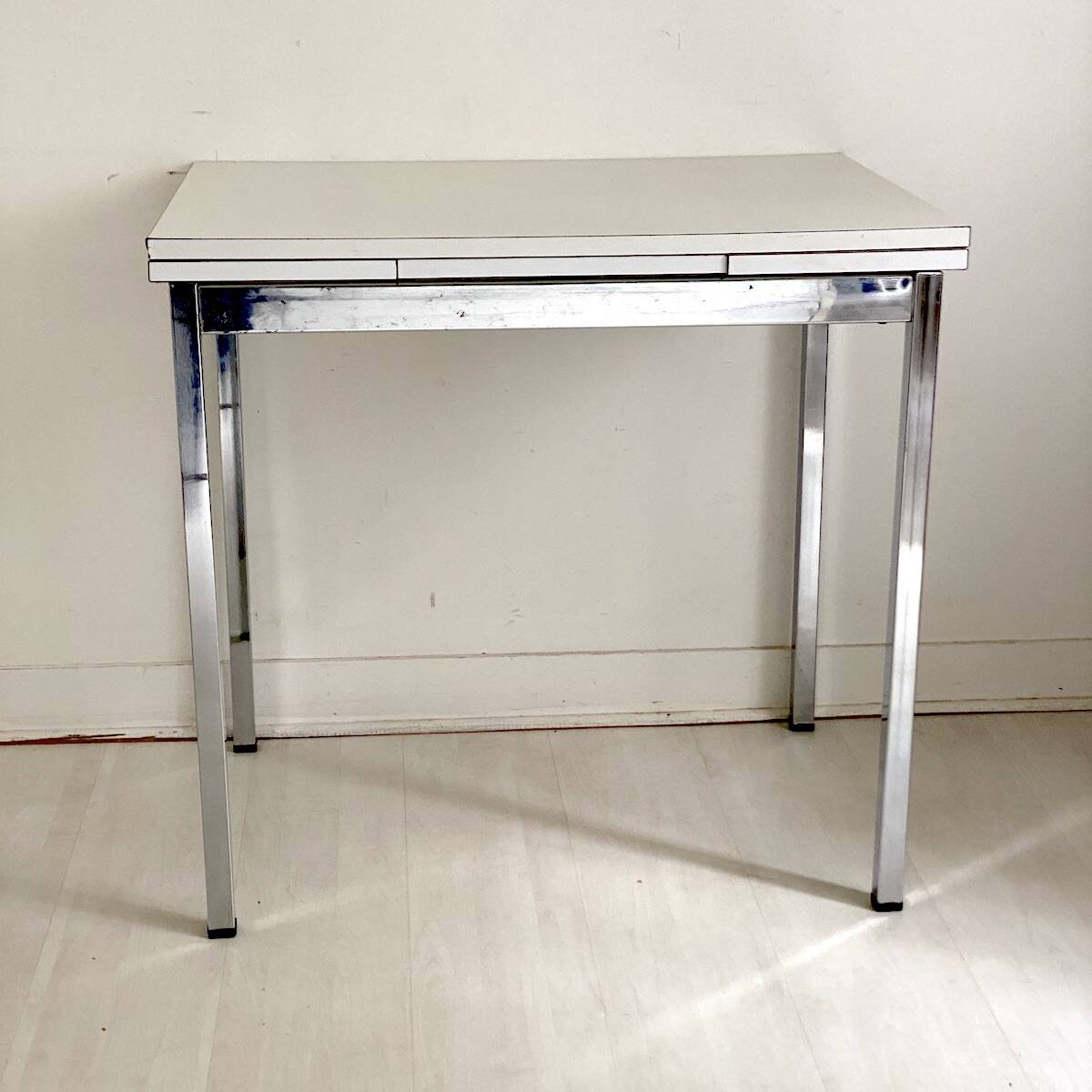 Vintage 1970s white formica extending table