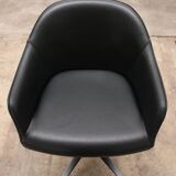 Vitra softshell office chair design by Ronan & Erwan Bouroullec.