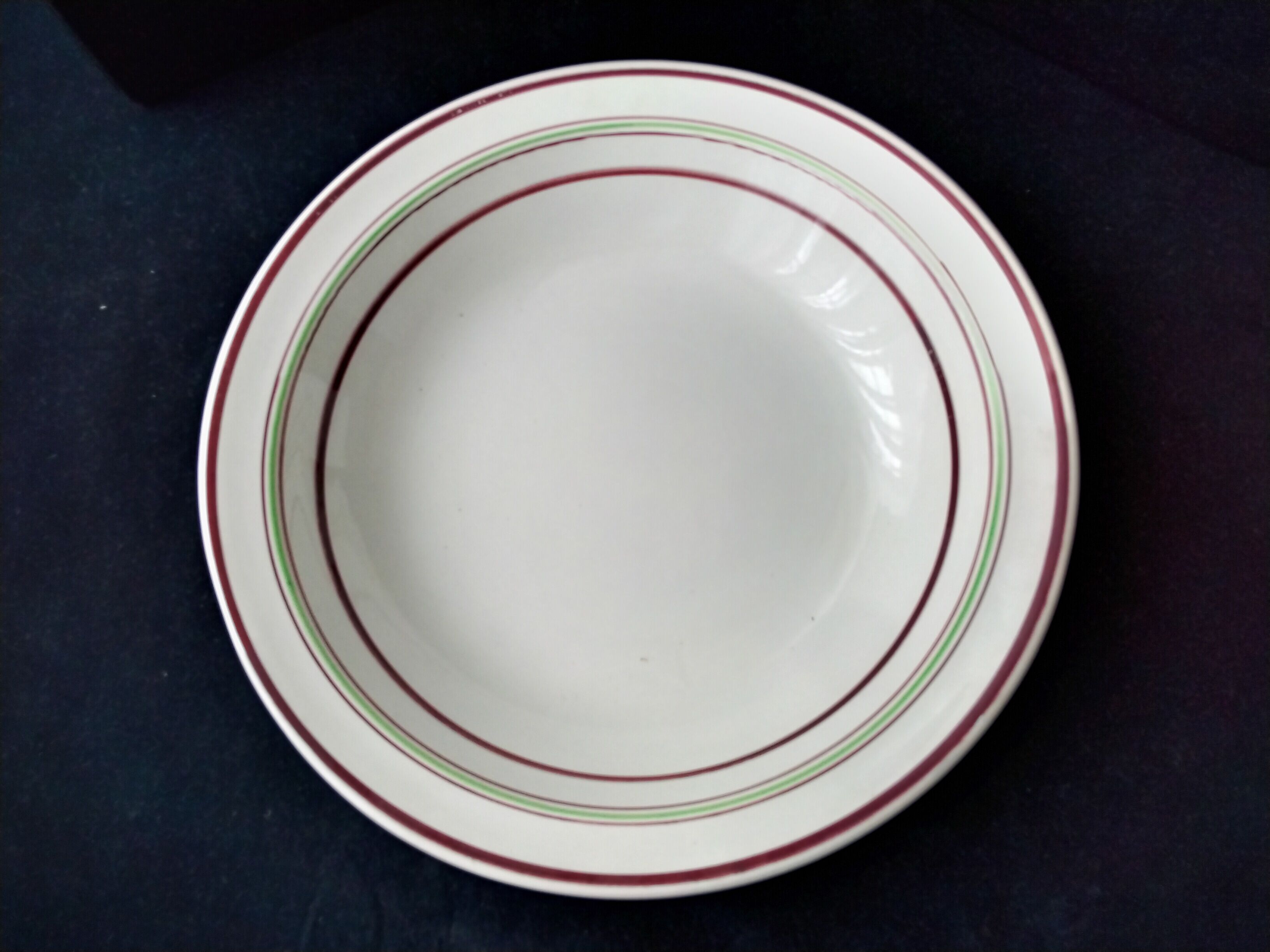 Hollow dish Digoin Sarreguemines Enghien model