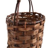 Brutalist basket in bark