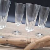 Set of 8 Luminarc champagne flutes