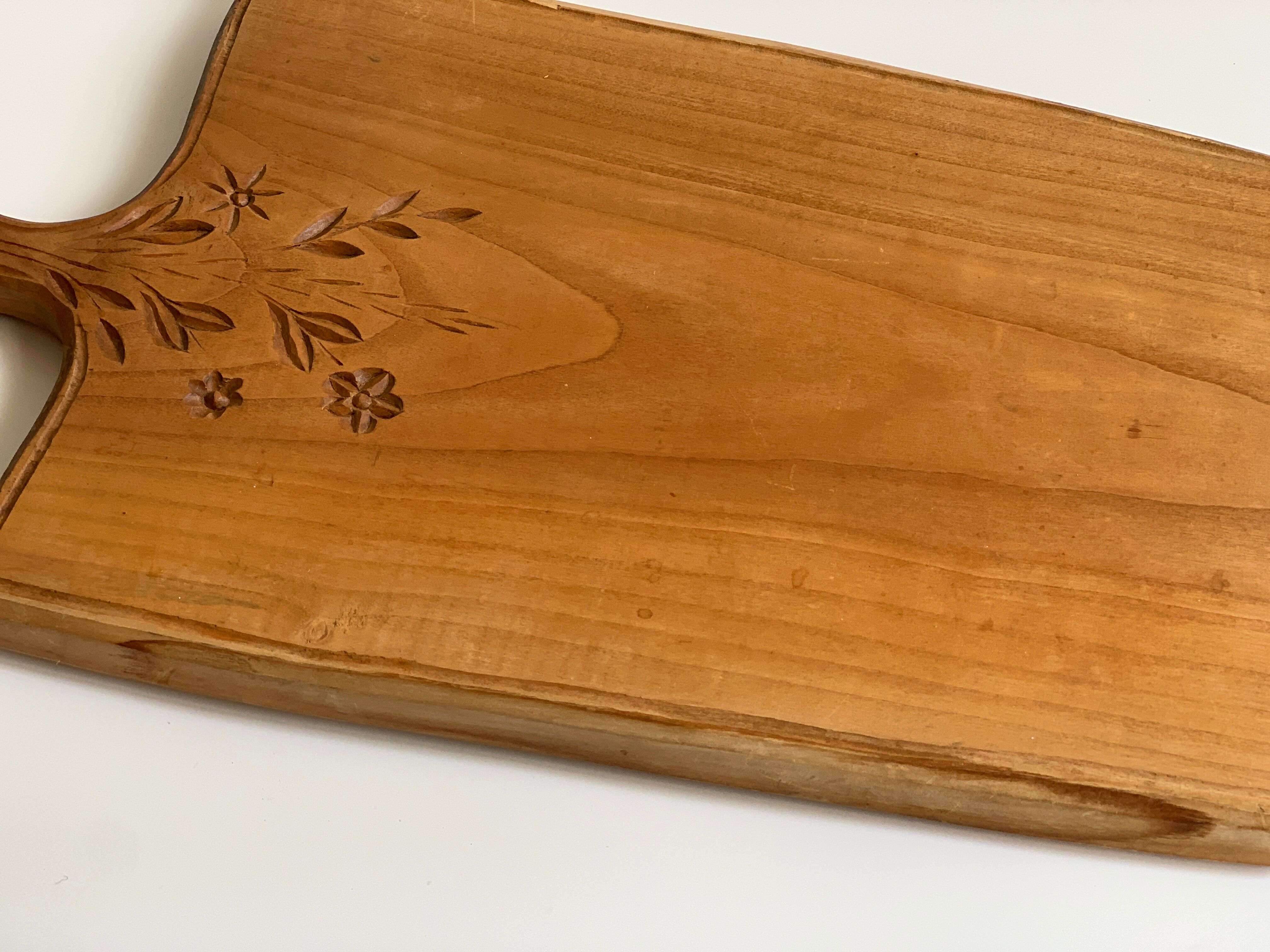 Wood cutting board
