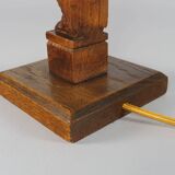 Lampe de table ou de chevet en chêne anglais rustique sculptée à la main des années 1930