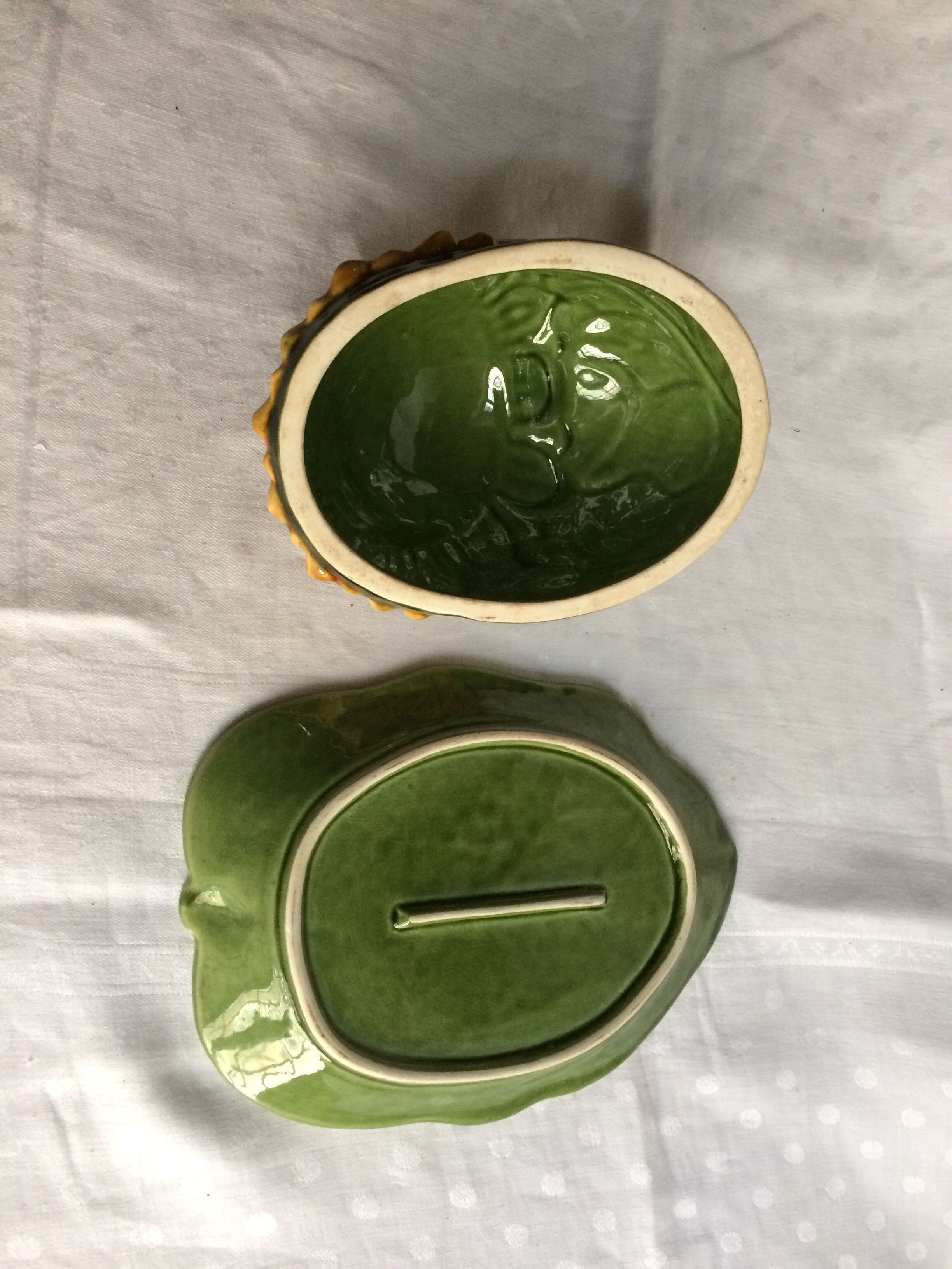 Butter dish in slip leaf and sunflower flower