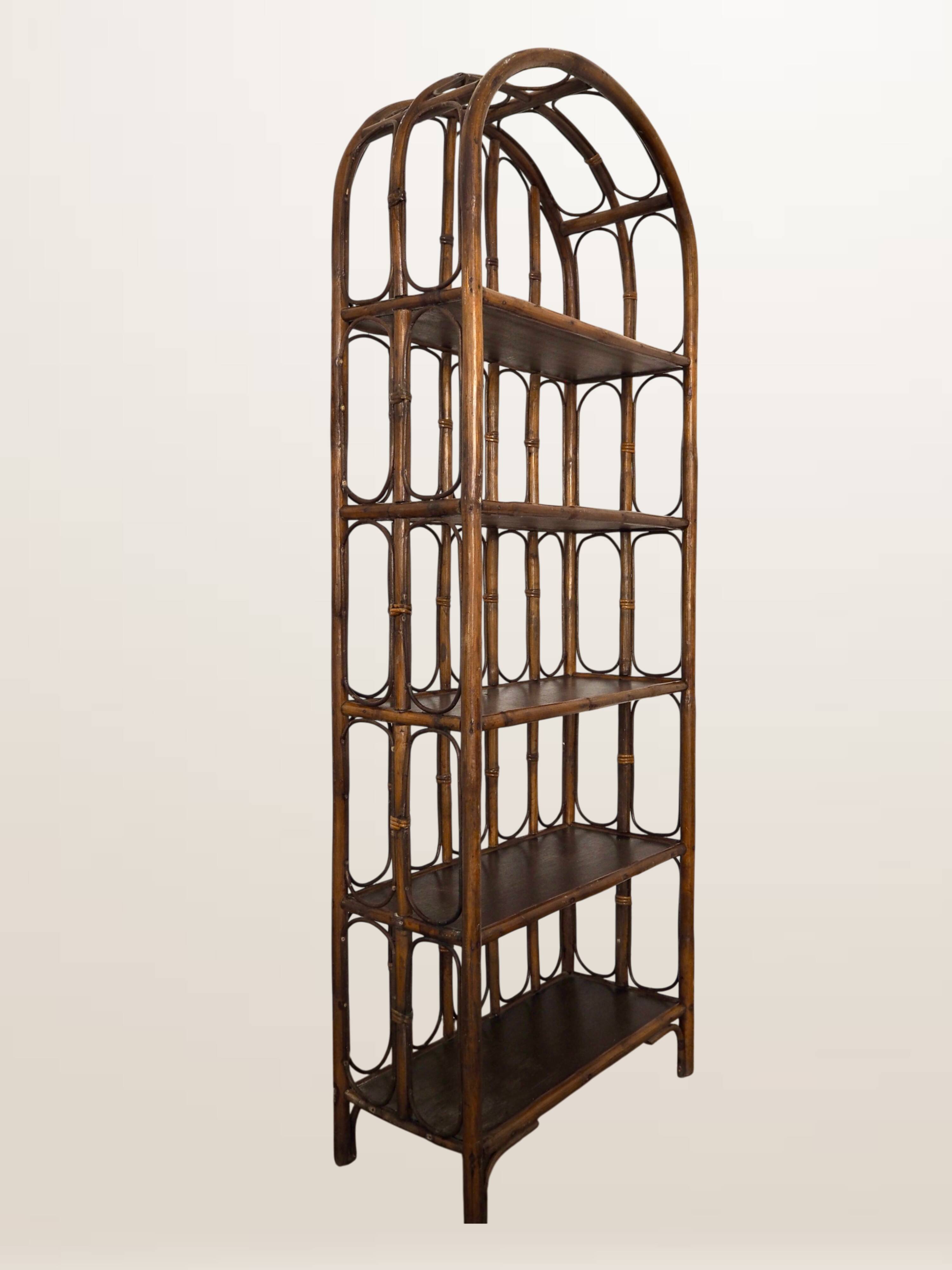 Étagère en rotin cintré — 173 cm