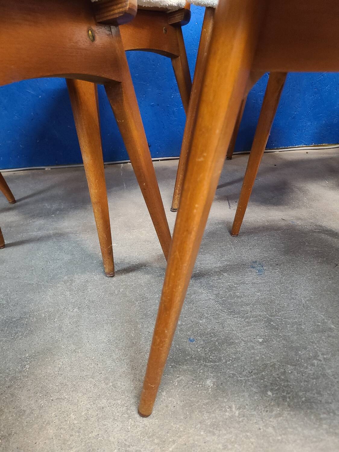 Chaises années 60 scandinave rénovées