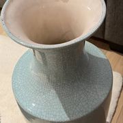 Large vase jar