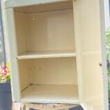 Vintage metal medicine cabinet