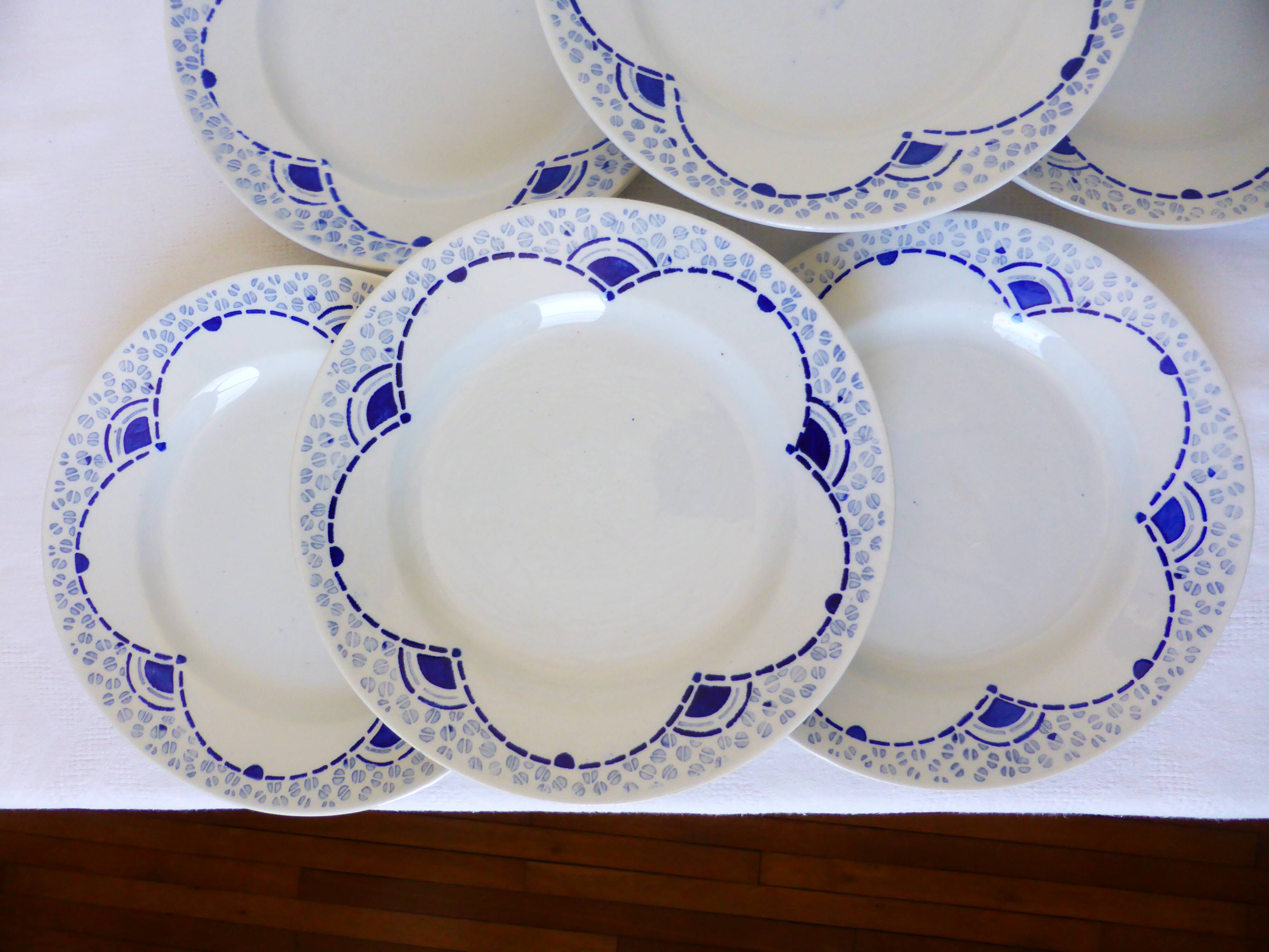 6 Gien dessert plates, Pervenche pattern 2106184