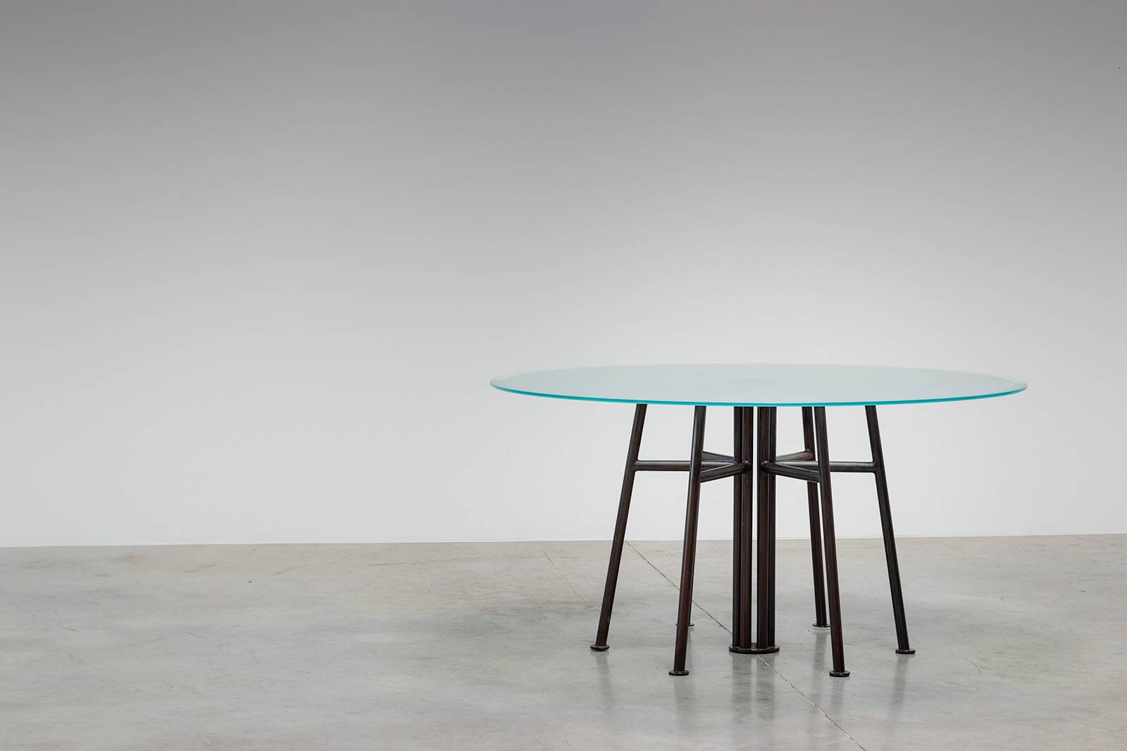 German avant-garde geometric round dining table 1980