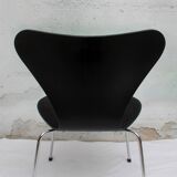 Chair 3107 Arne Jacobsen in black with polstery