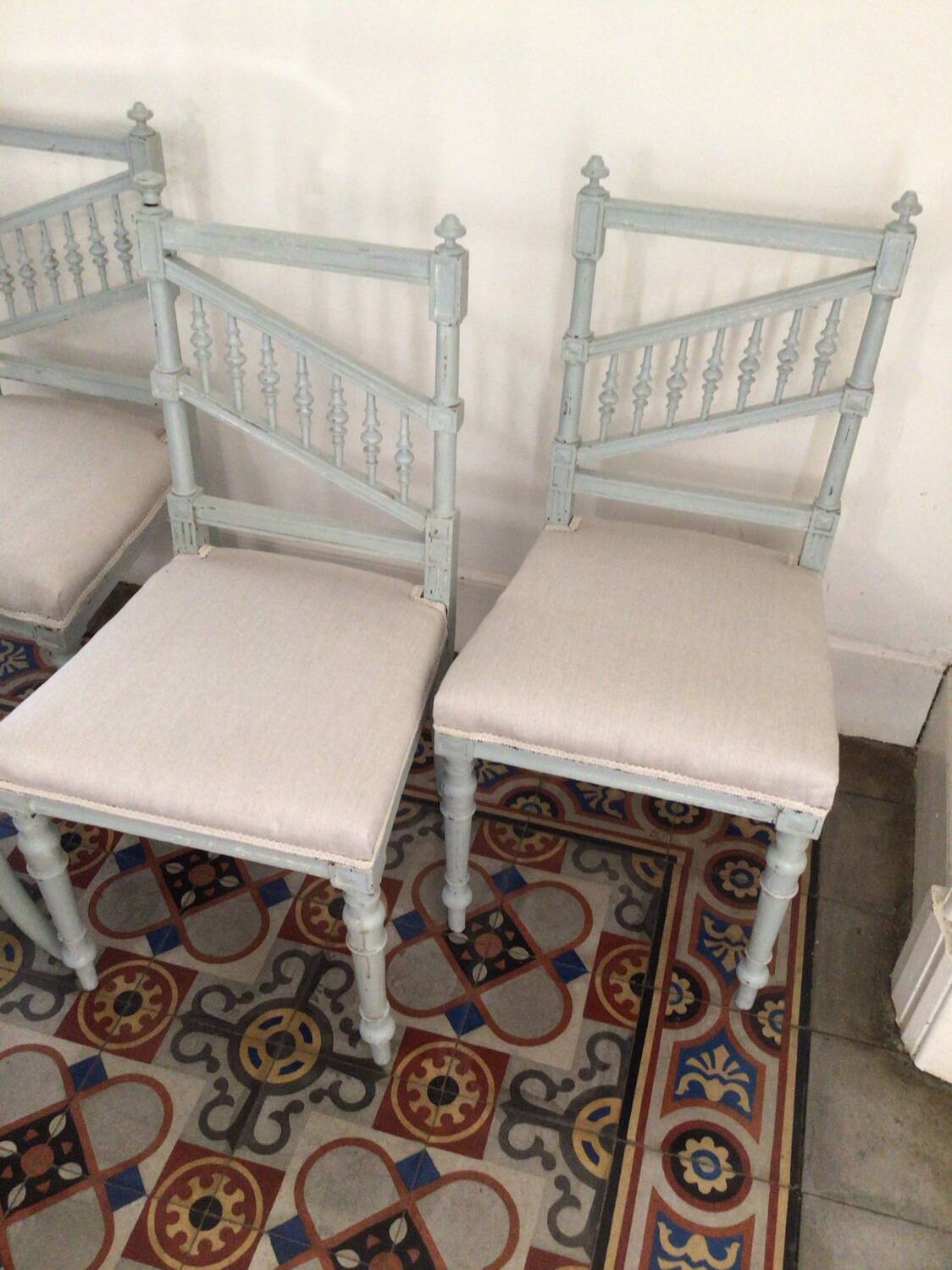 Set of 4 antique chairs