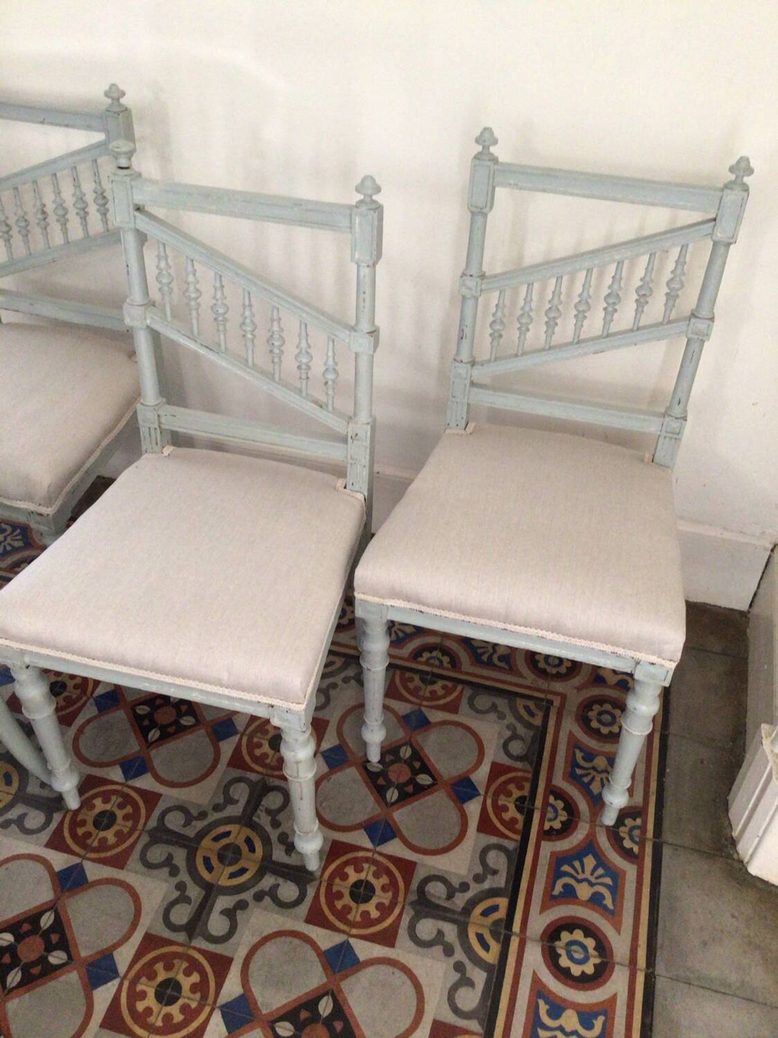 Set of 4 antique chairs