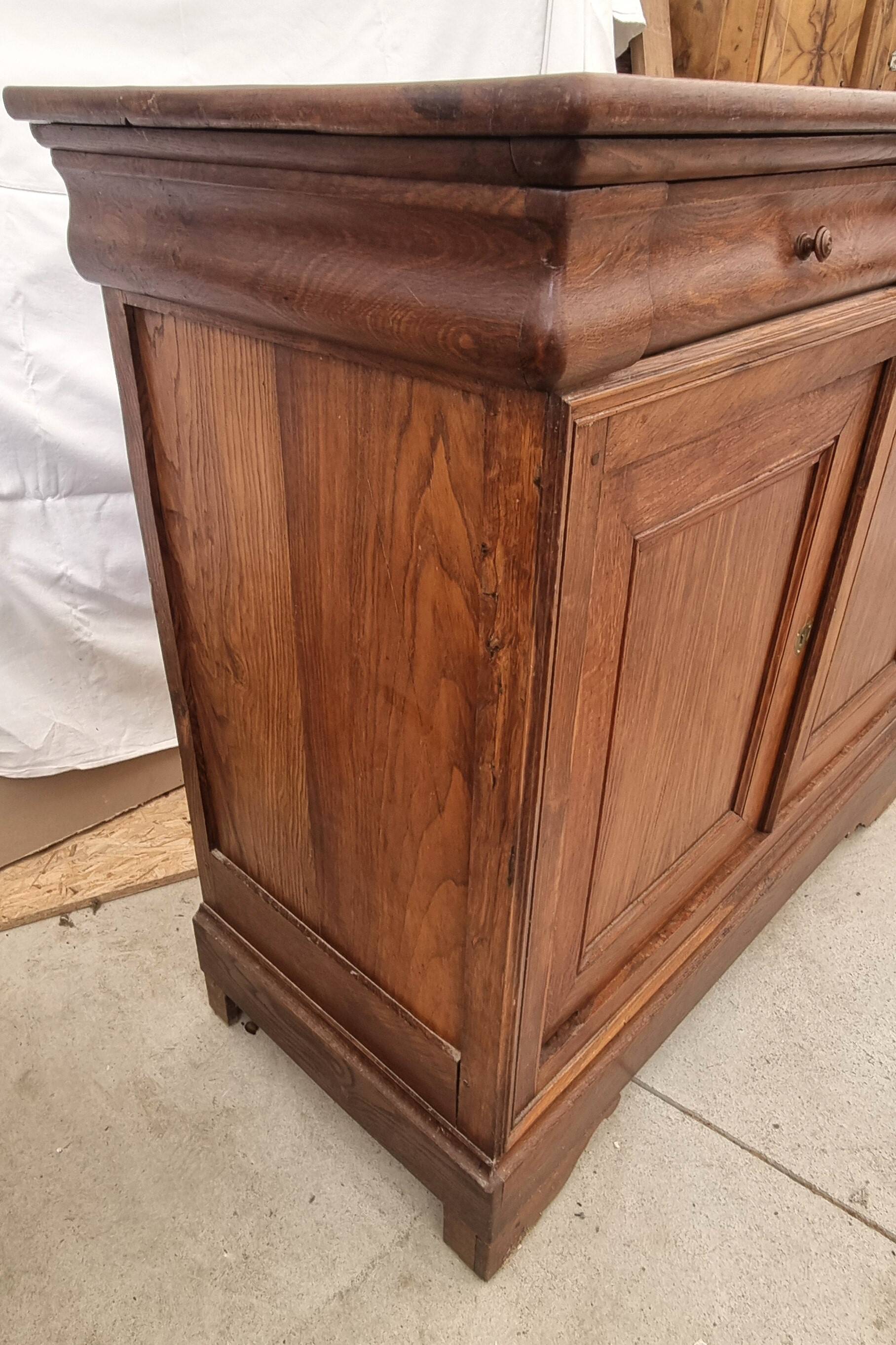 Oak buffet 1930