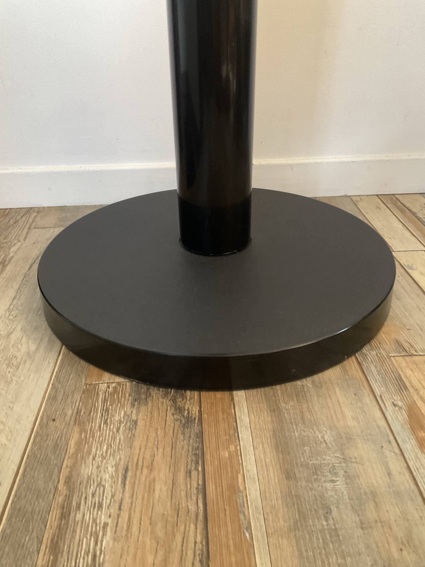 Kartell coat rack "Centrokappa" from the 1970s.