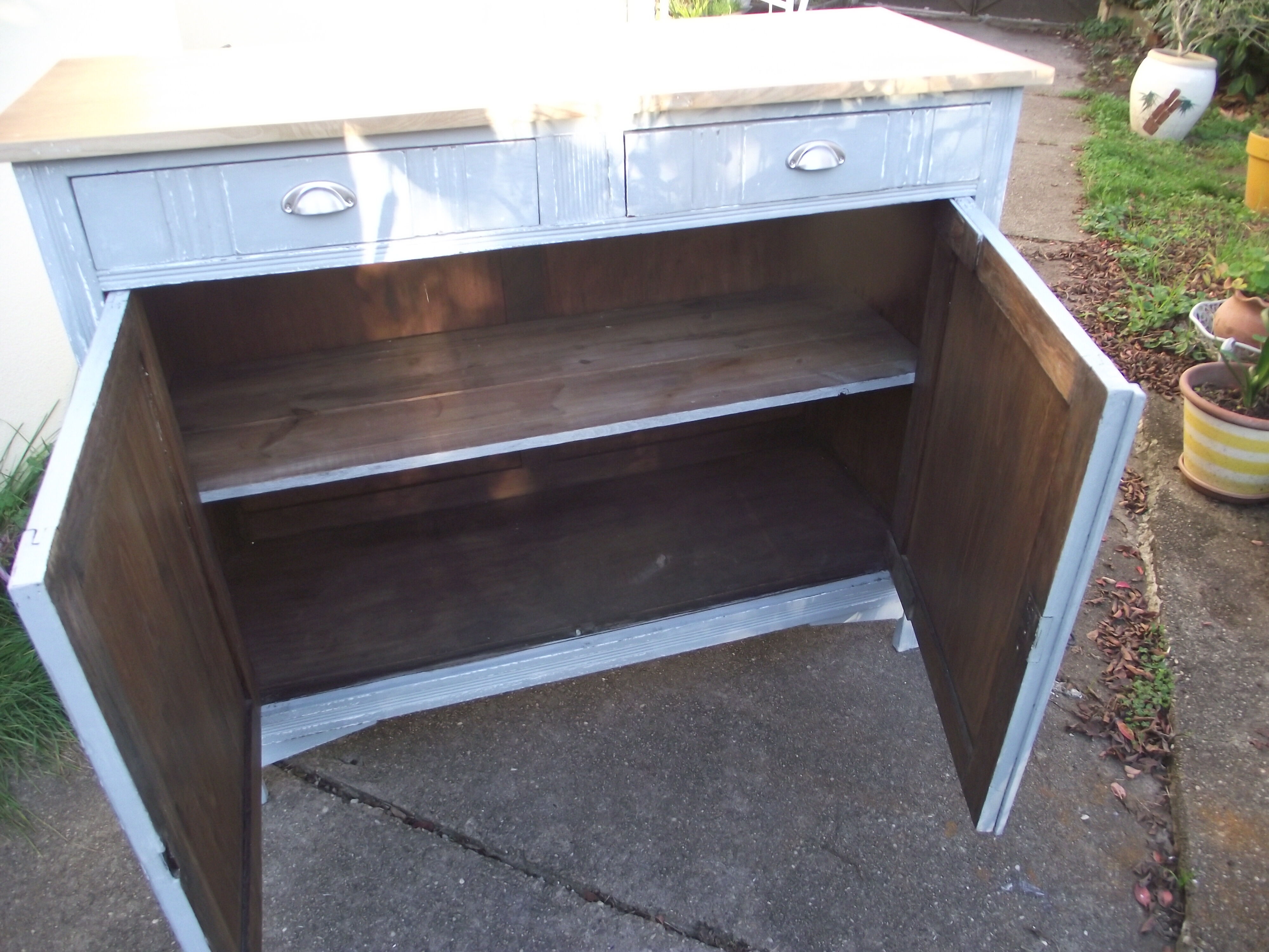 Parisian buffet in painted oak