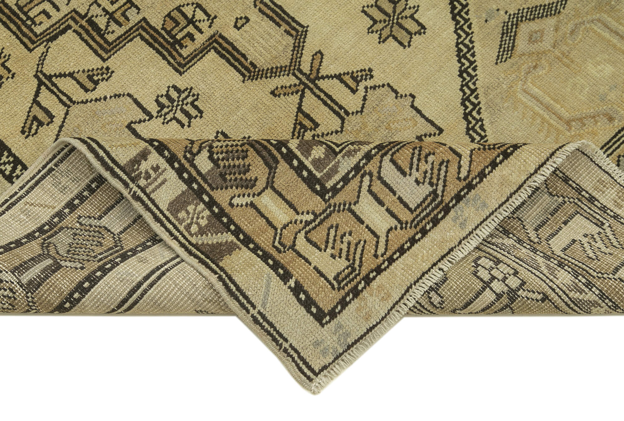 1960s Handmade Rustic Oriental Beige Carpet 115 cm x 222 cm