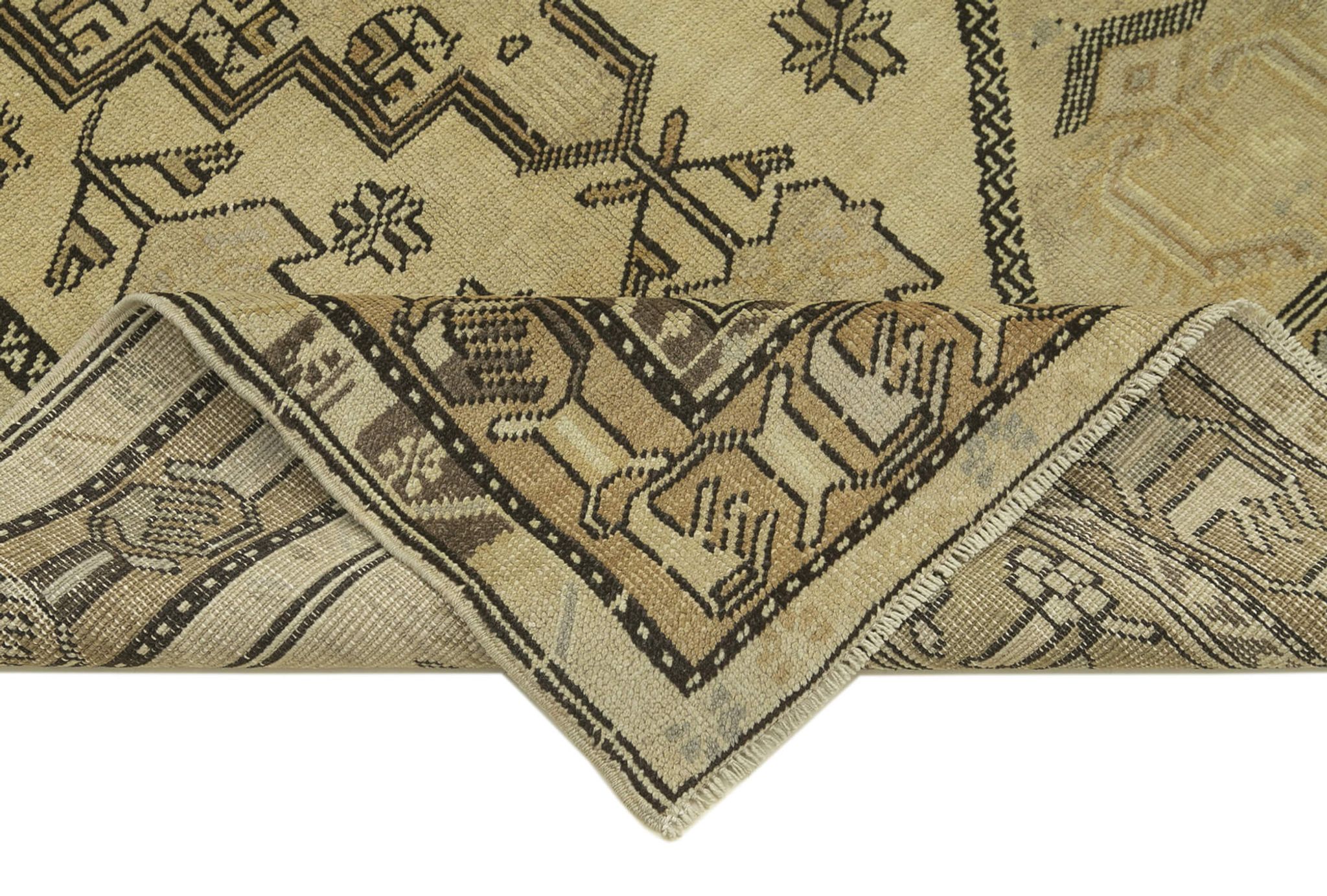 1960s Handmade Rustic Oriental Beige Carpet 115 cm x 222 cm