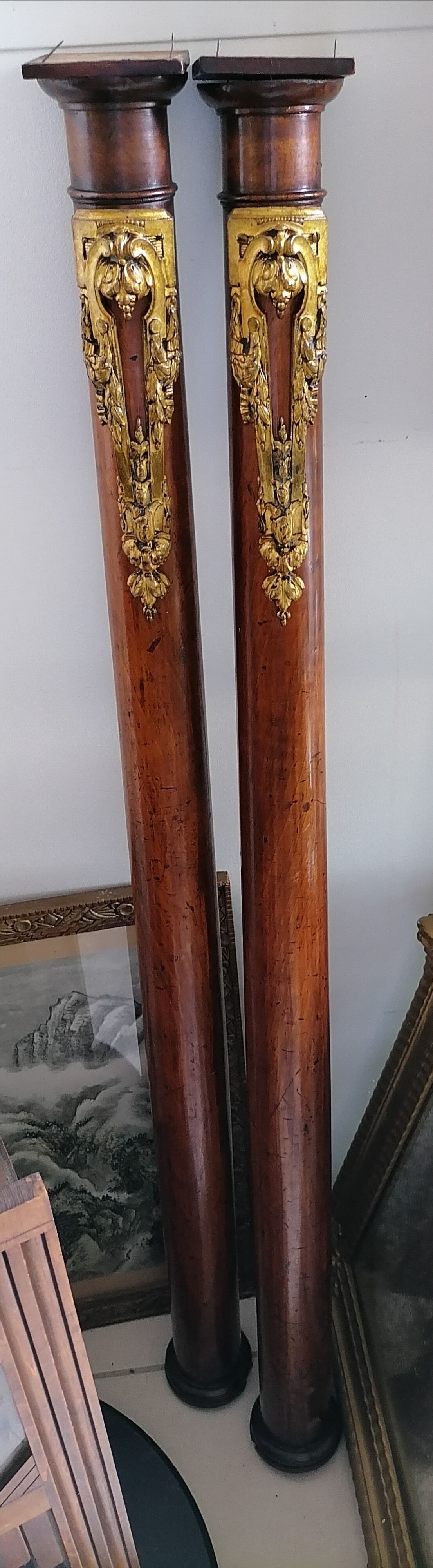 Wooden columns empire