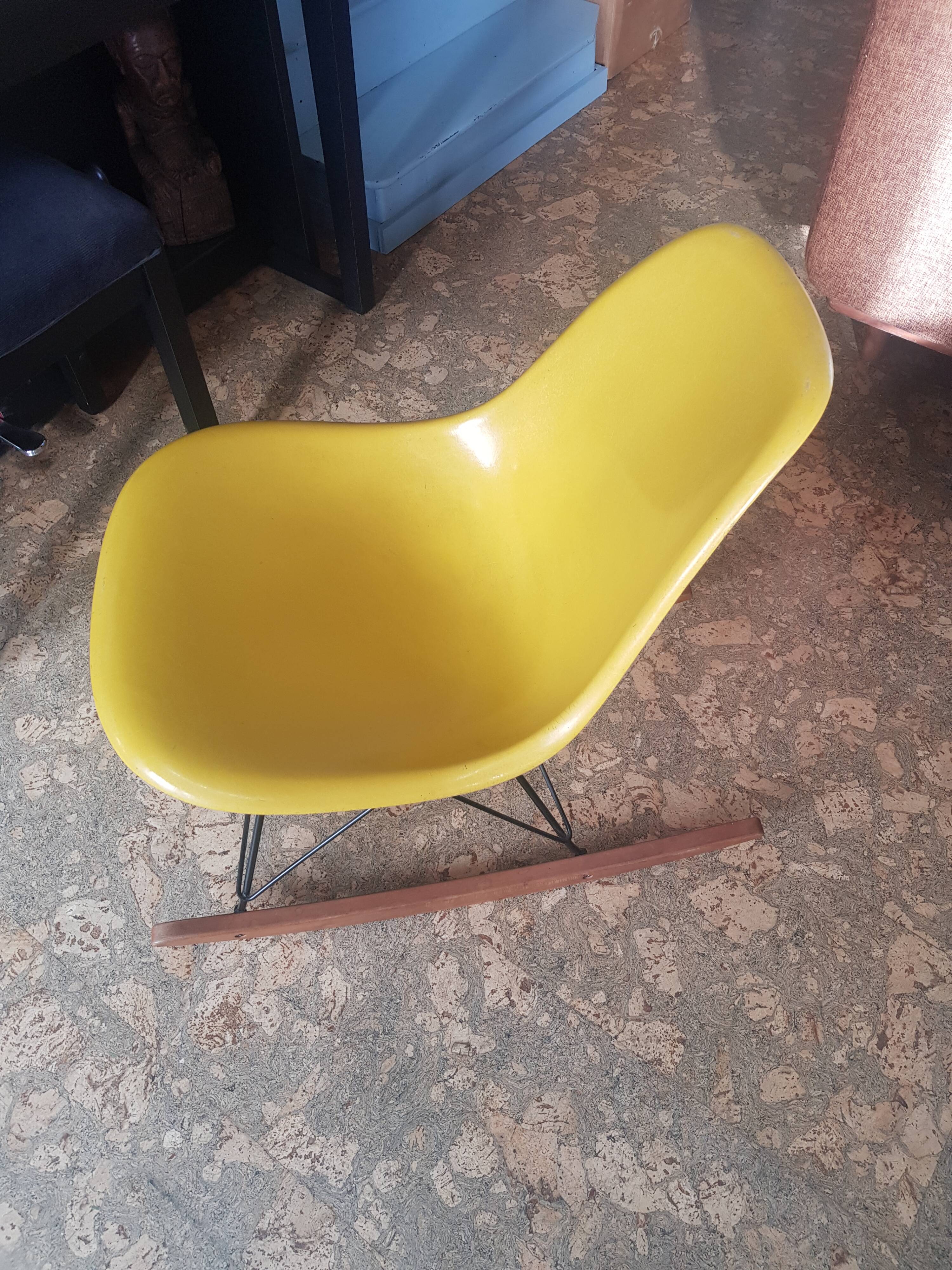 Eames rocking chair