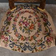 Paire de fauteuils en hêtre, style Louis XVI – début XXe