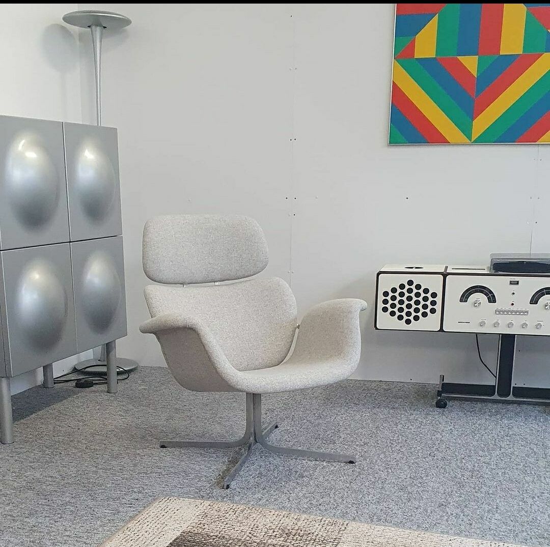 Big Tulip chair by Pierre Paulin, edition Artifort