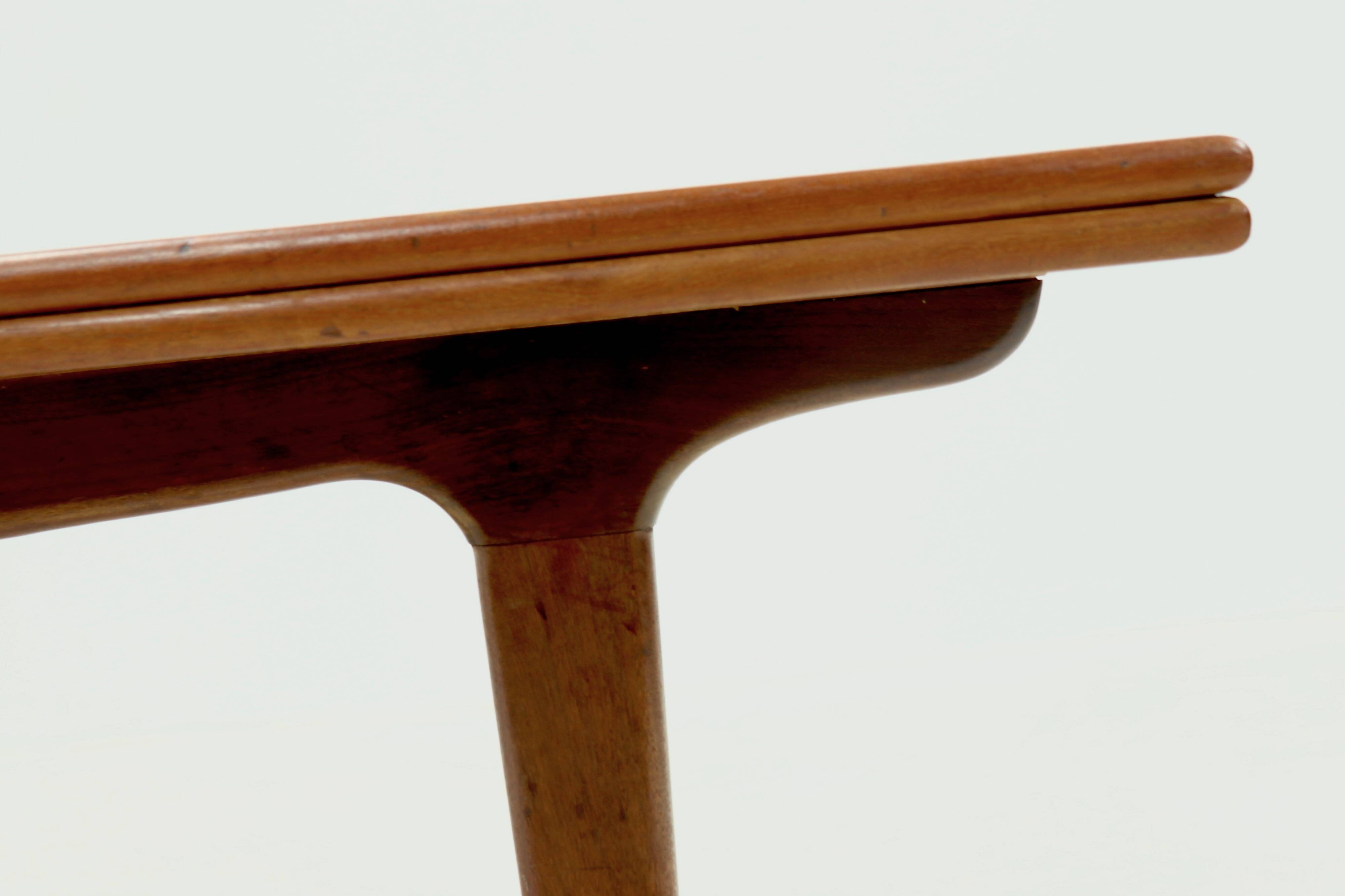 Sculptural Danish Design Extendable Teak Dining Table 1960s