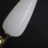 Applique double en laiton des années 1960- Globe en verre blanc