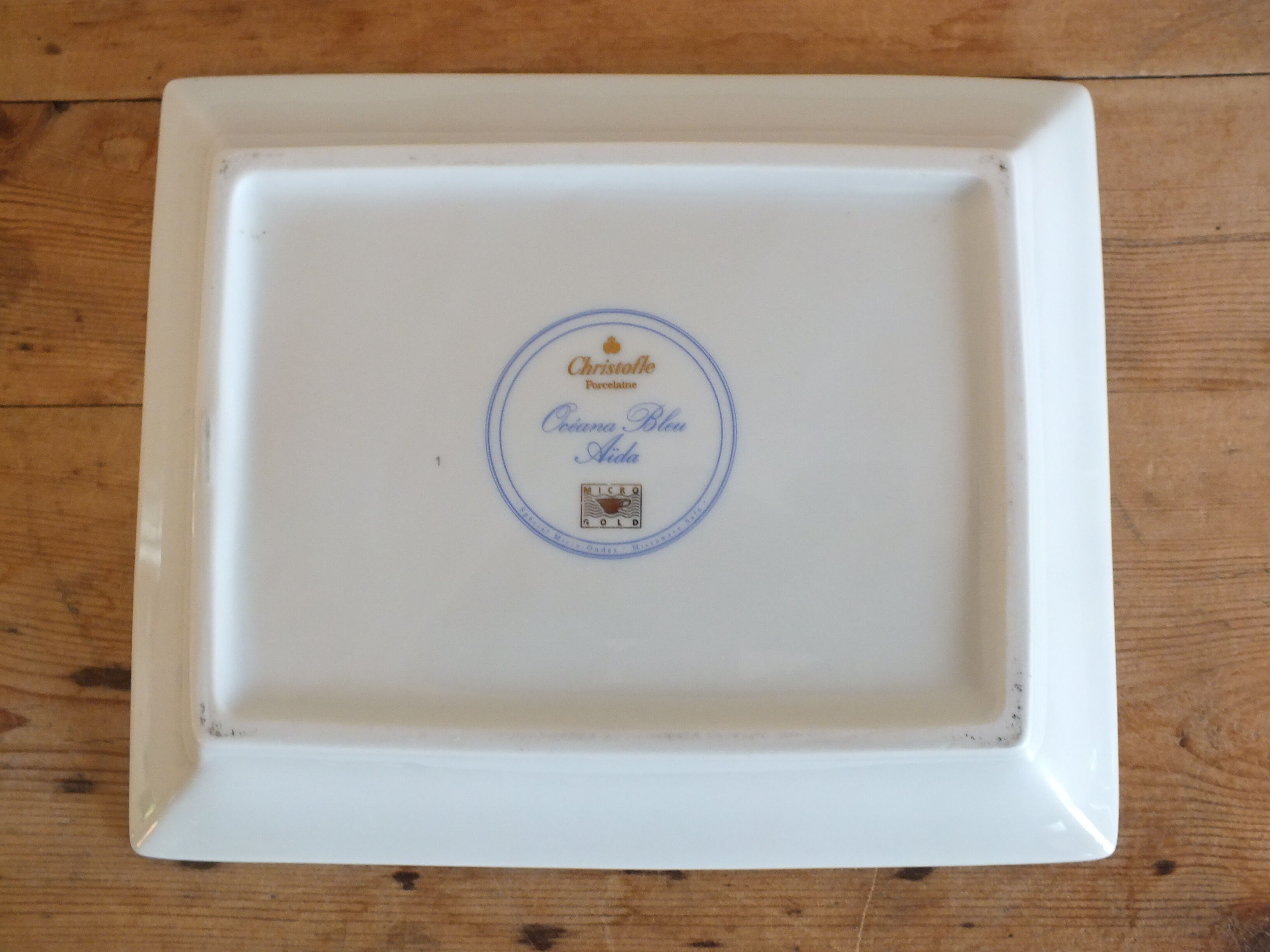 Empty pocket ashtray Christofle porcelain Oceana Blue Aida