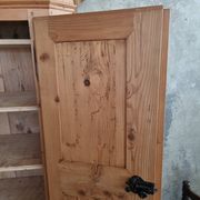 Armoire en pin 