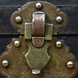 Malle de voyage Regoldia Lyon en carton tissu et bronze 1920