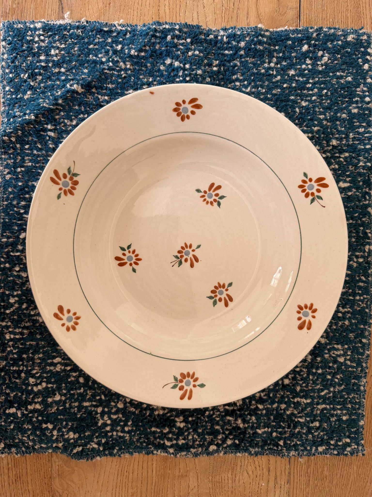 Lot de 4 assiettes creuses en céramique