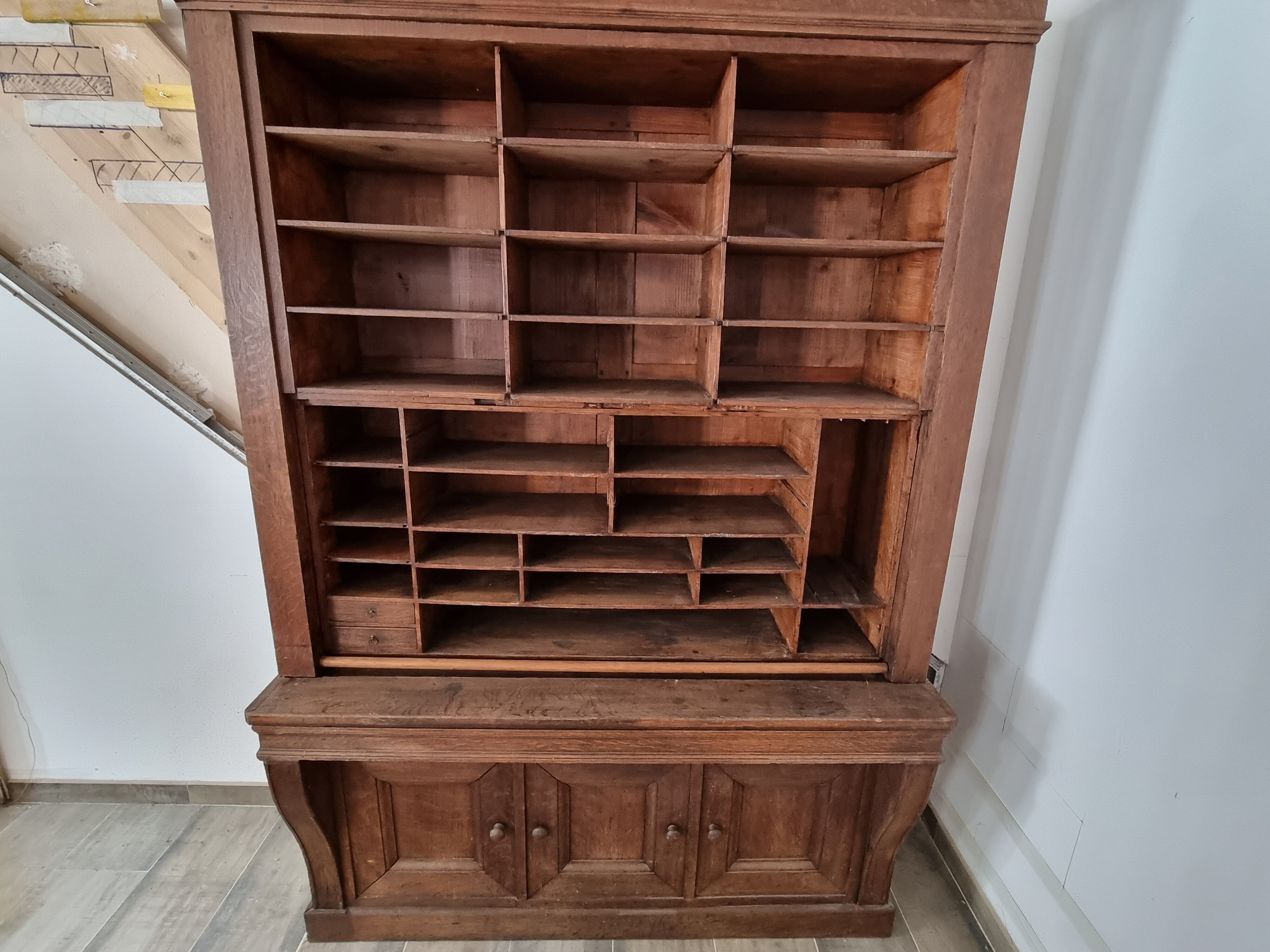 Trade furniture
