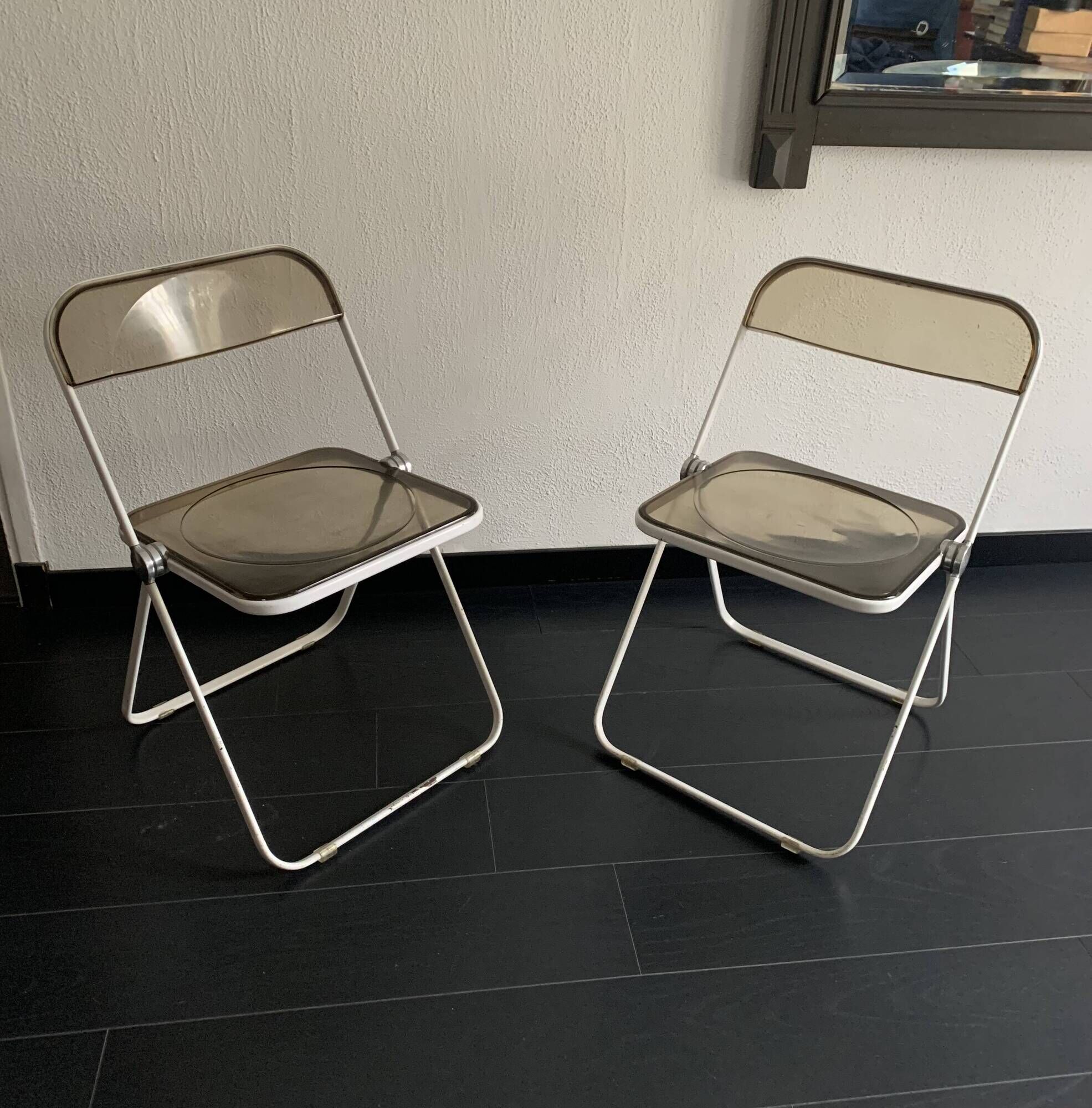 Pair of vintage 1960 Plia chairs by Giancarlo Piretti for Castelli.