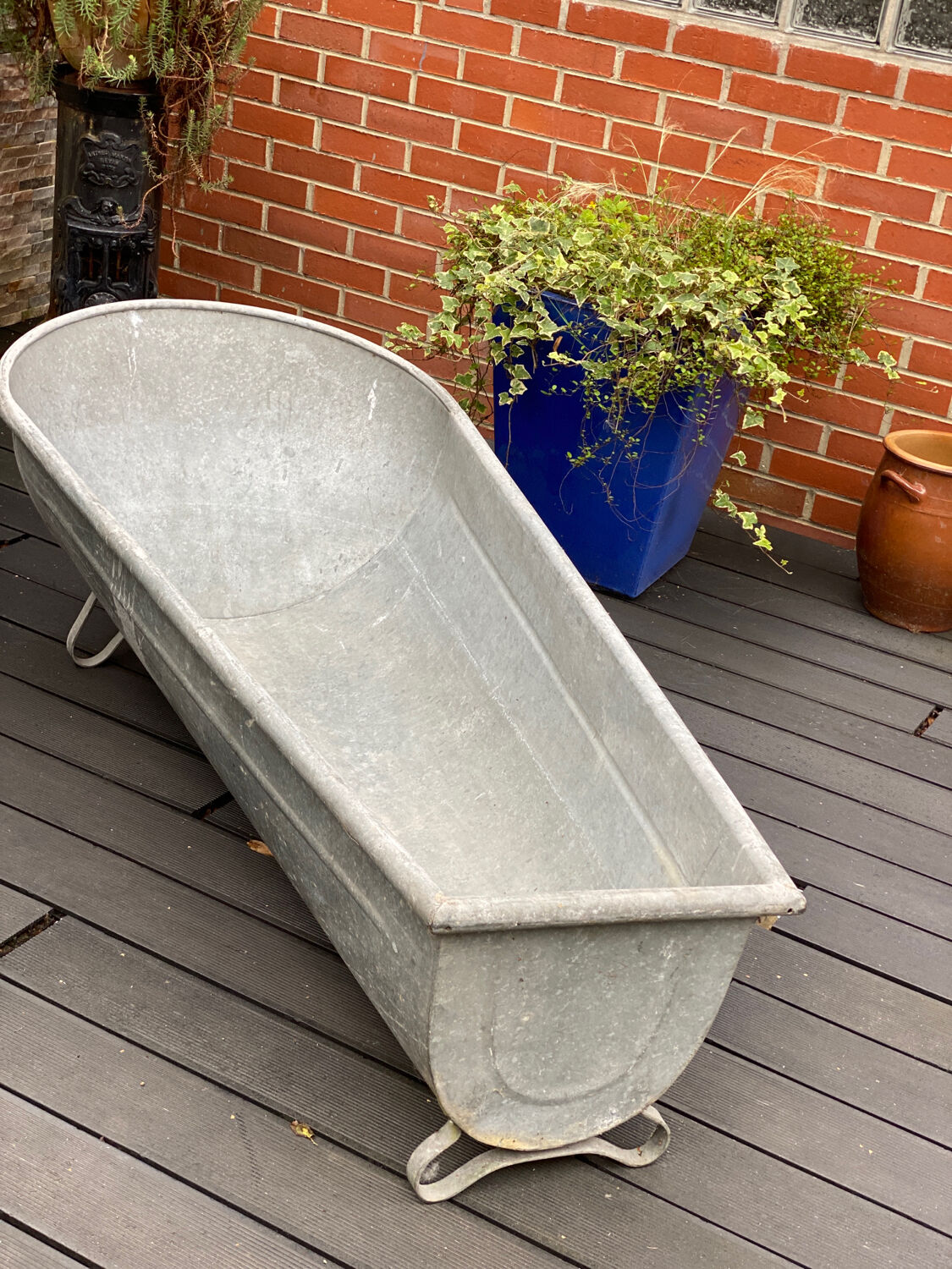 Vintage bathtub
