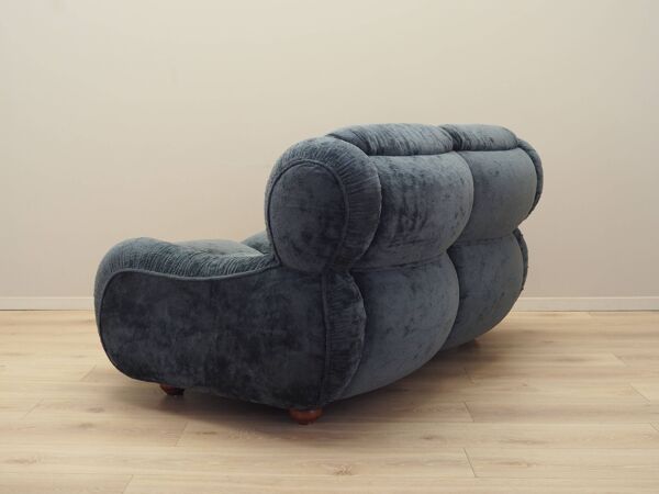 Canapé en velours bleu marine, design italien, années 1970, fabrication : Italie