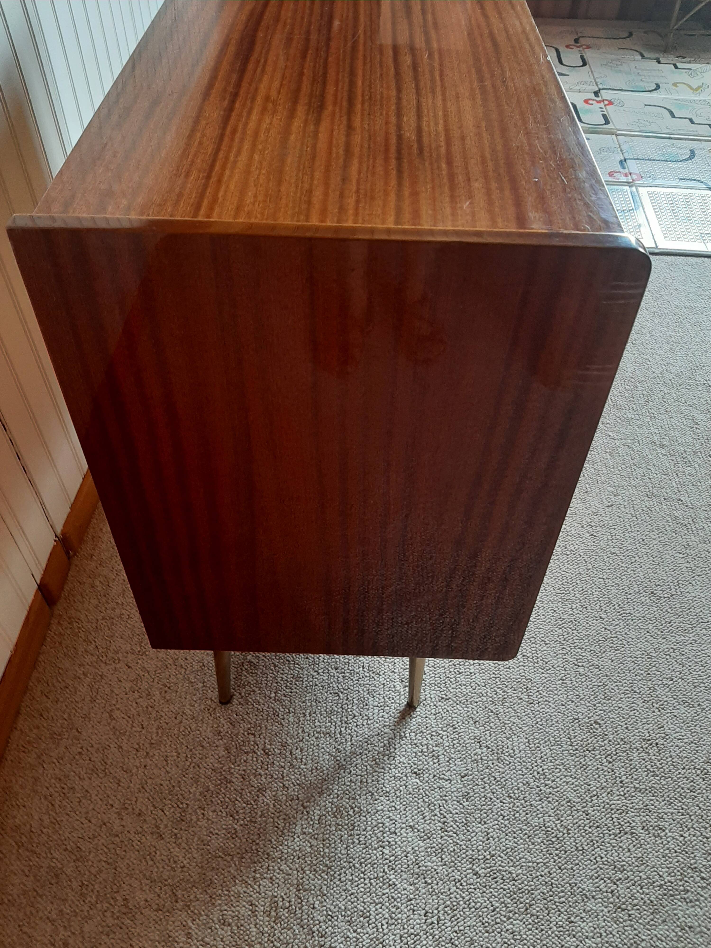 Vintage chest of drawers 3 drawers - varnished teak - Scandinavian style - retro patterns - 60s