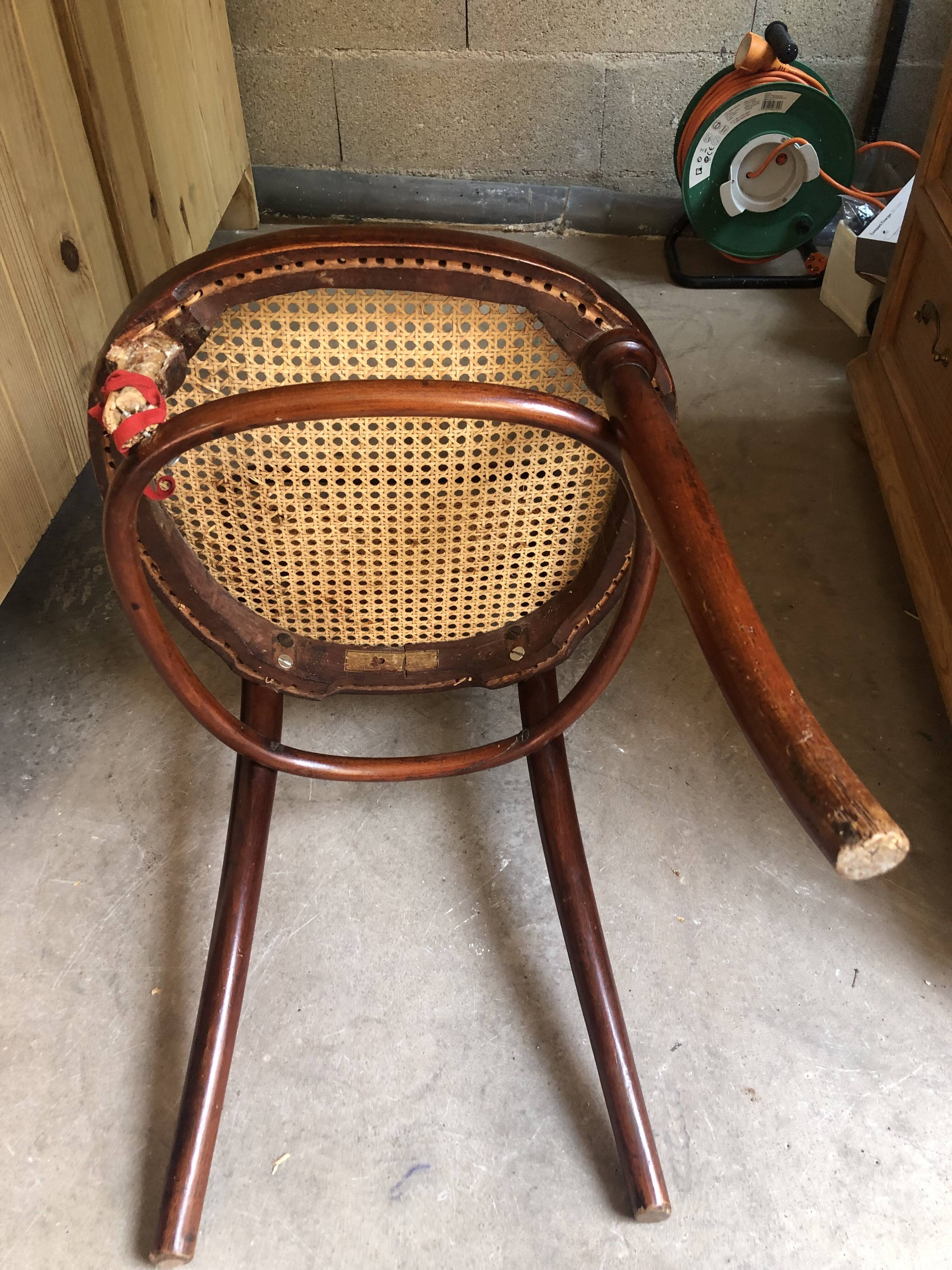 Thonet Bistro Chair n°11