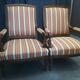 Paire de fauteuils en noyer style Louis XVI