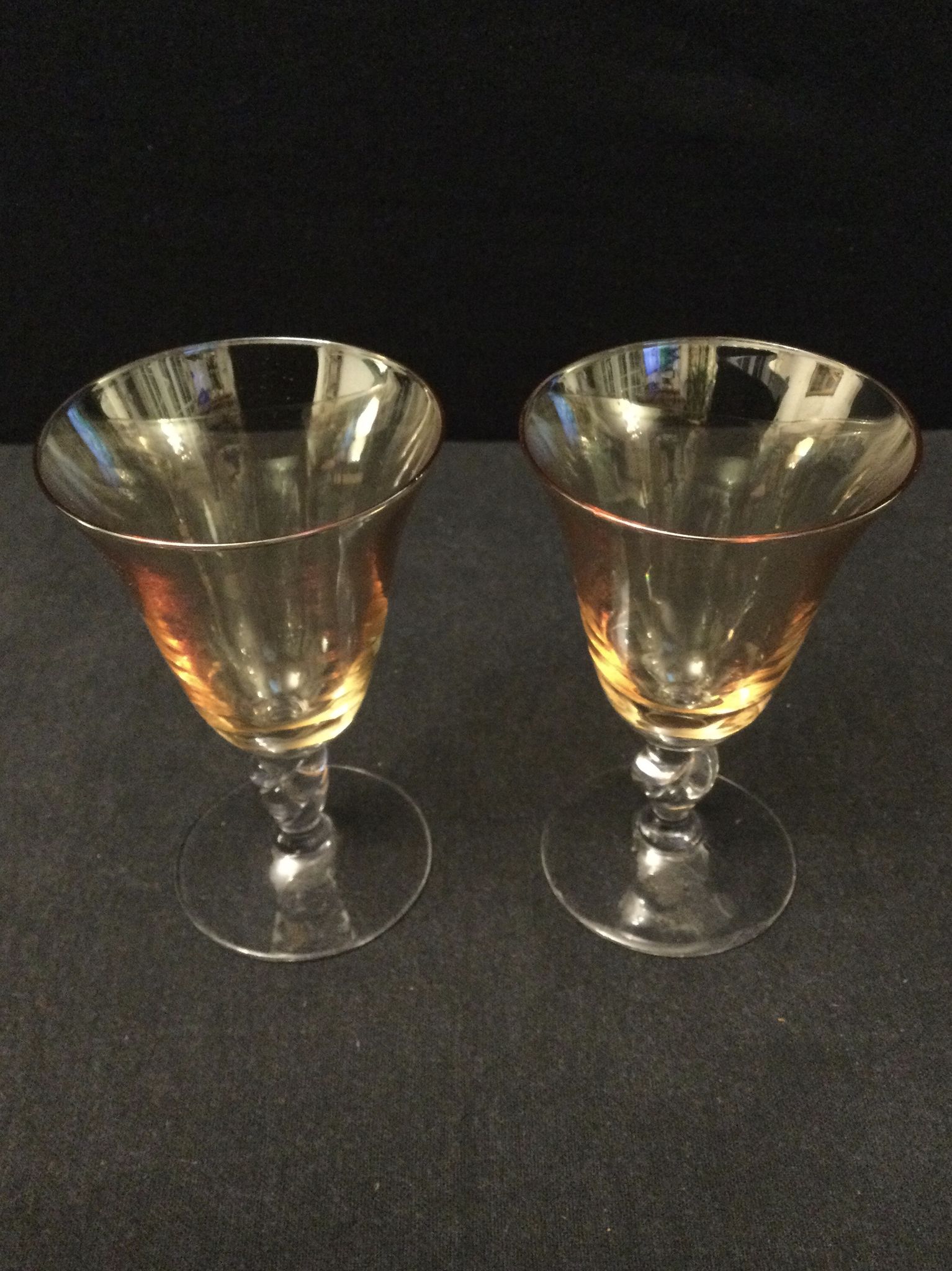 Serie de 10 verres de couleurs