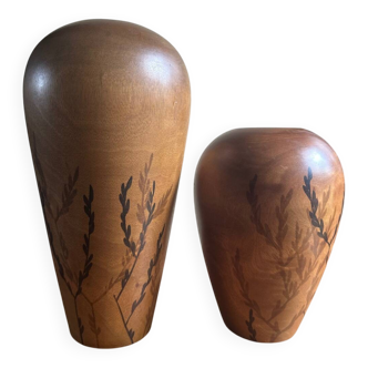 Paire de vases en bois