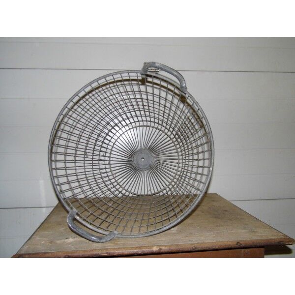 Metal industrial basket