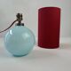 Ancienne lampe vintage en opaline bleu