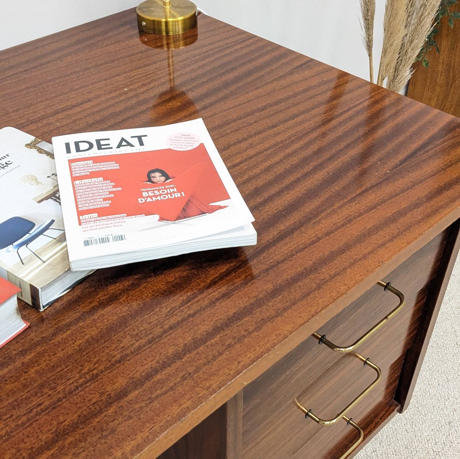 Modernist desk