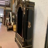 Vitrine d'apparat Napoléon III en bois noir et bronze ciselé doré XIX siècle