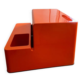Ozoo Space Age orange bench chest, design by Marc Berthier, 1970s.