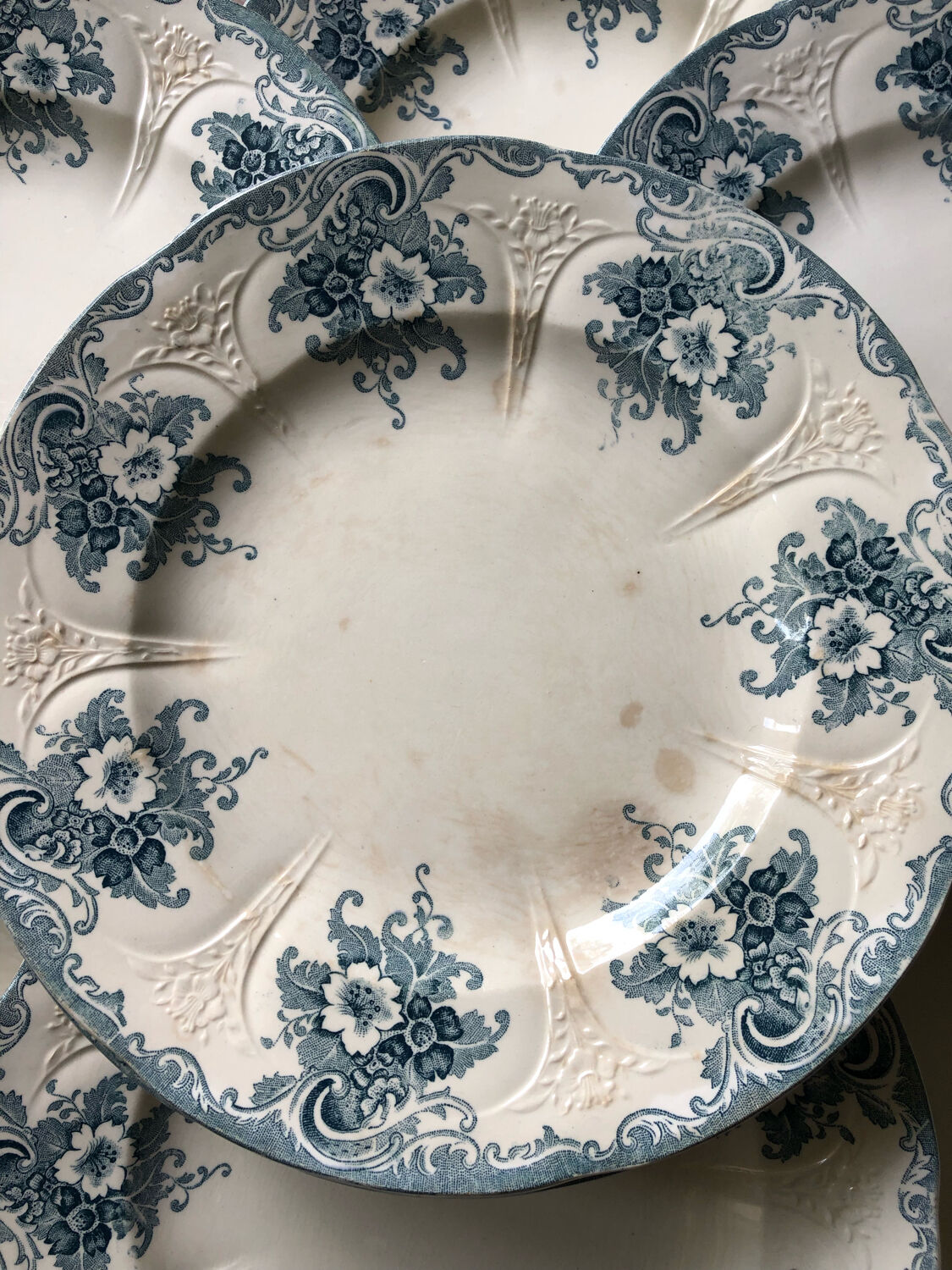 Longwy plates