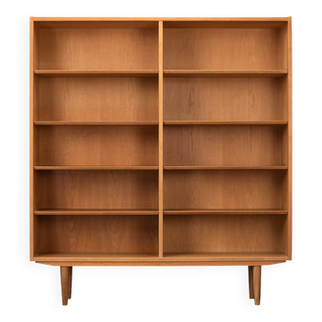 Bibliothèque en chêne design danois par Hundevad, années 1960